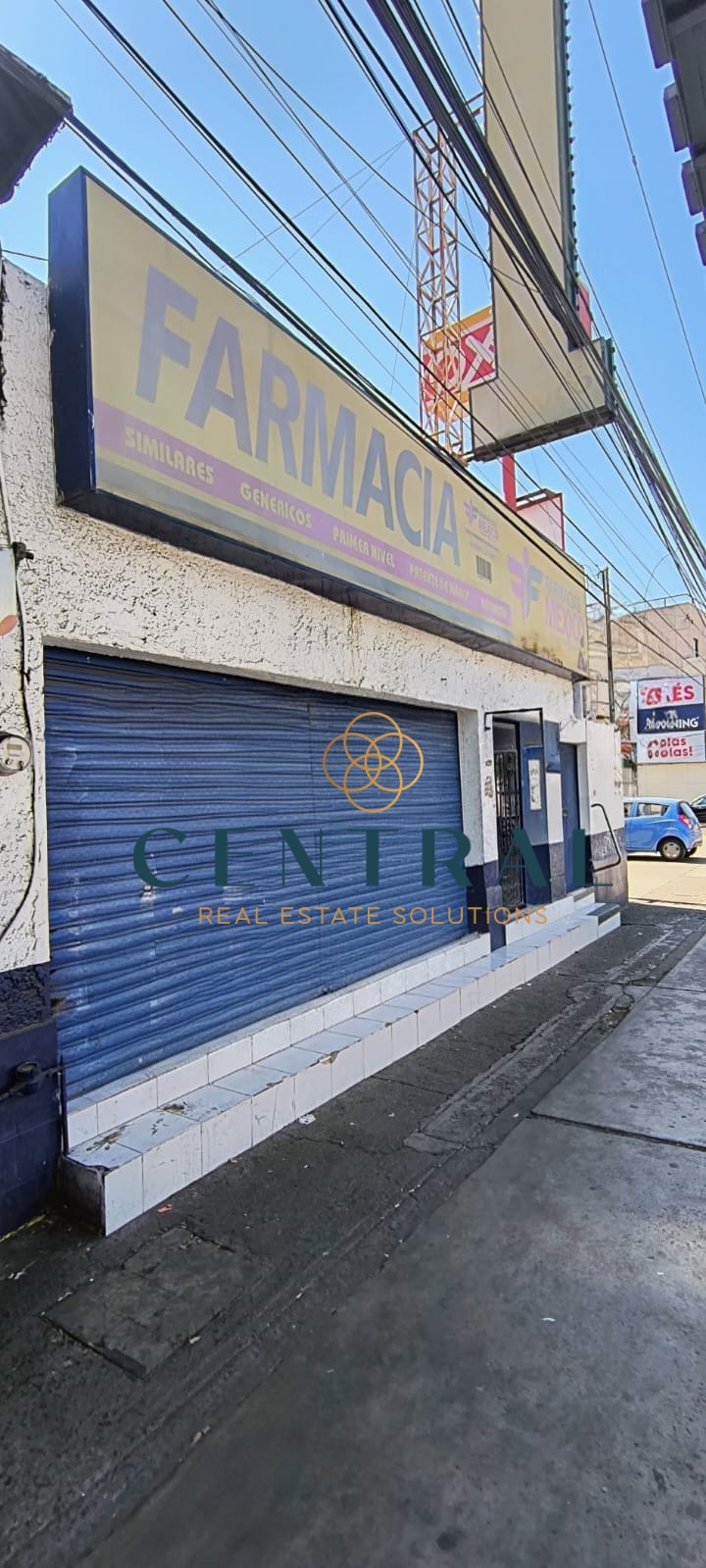 Local Comercial en Renta en Avenida Constituyentes 70M2 (Rentado)  